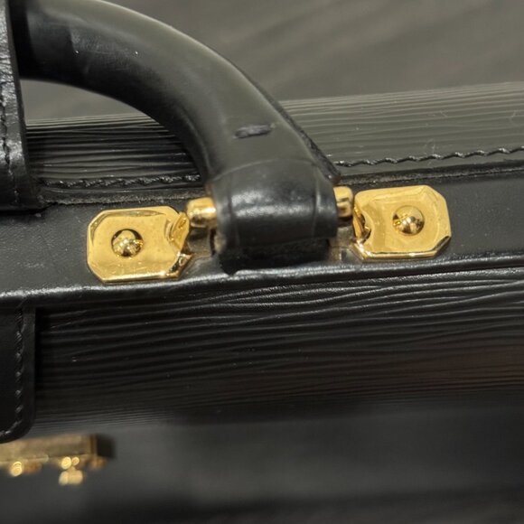 Louis Vuitton Black Epi Serviette Fermoir Briefcase - Picture 12 of 16
